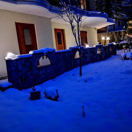 Keramidaki Mini Suites 4 Kalavryta Dış mekan fotoğraf
