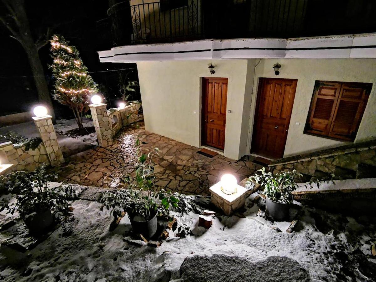 Keramidaki Mini Suites 4 Kalavryta Dış mekan fotoğraf